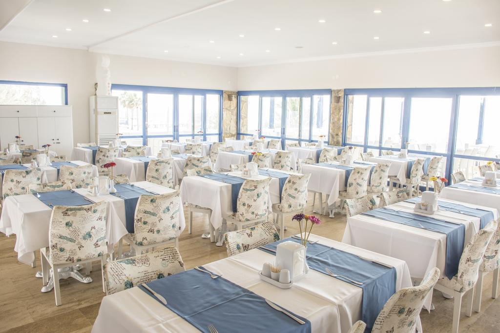 Club Blue White All Inclusive ทูร์กุทริส ภายนอก รูปภาพ